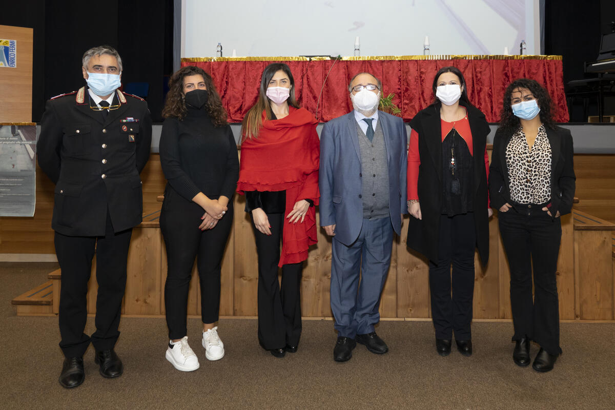 Al Liceo Fermi di Montesarchio celebrata la “Giornata internazionale contro la violenza sulle donne”. - 