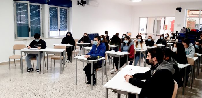Montesarchio. Istituto Fermi: progetto “Studio legale in aula e processo simulato”