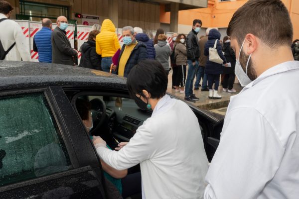 Hub Montesarchio: inoculate 370 dosi di vaccino