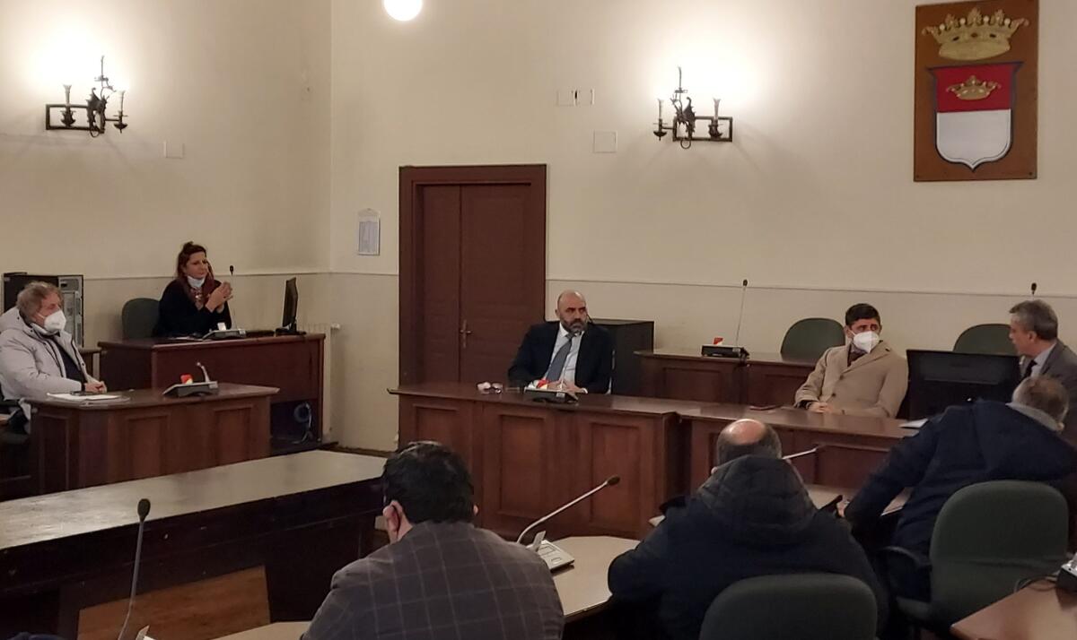 Risorse ministeriali per la rete viaria dei Comuni dell’Area Pilota dell’Alta Irpinia, definito in Provincia il piano di interventi - 