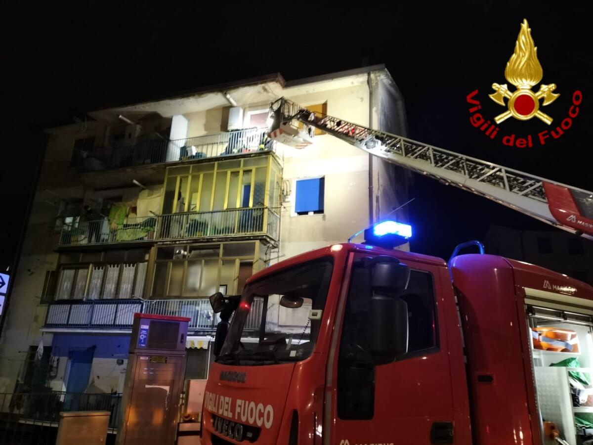 Donna trovata morta in casa - 