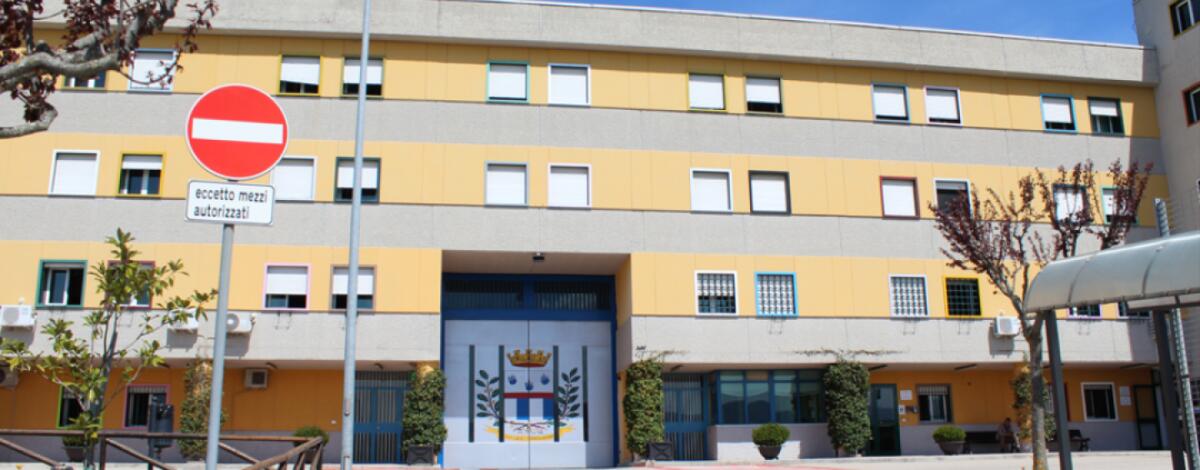 Fermati per un  controllo erano destinatari di ordine di carcerazione per sequstro di persona e rapina, portati in carcere - 