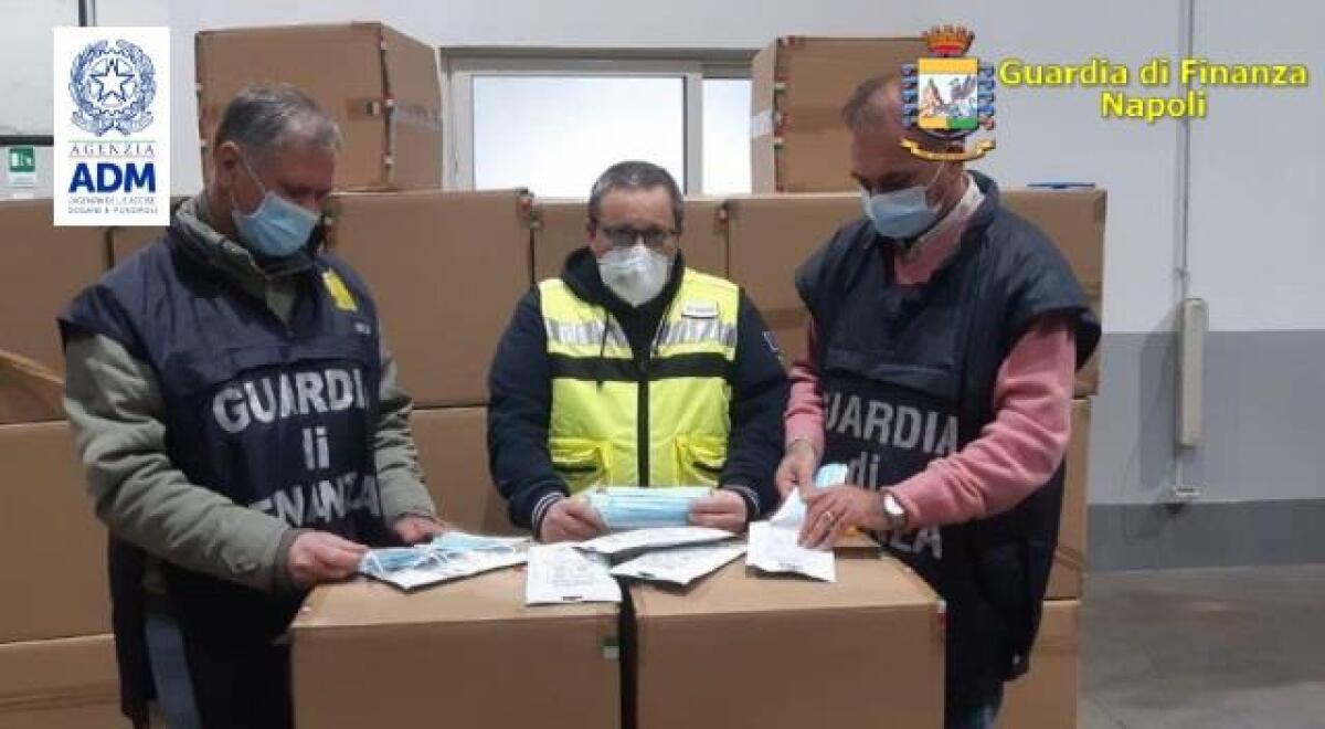 Sequestrate 1.390.000 mascherine chirurgiche provenienti dalla Cina - 