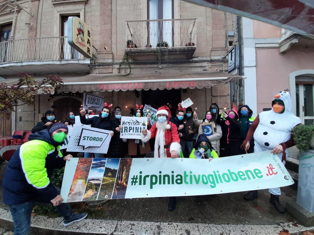 Migliaia di prodotti raccolti dal Pino Irpino per le famiglie in difficoltà - 