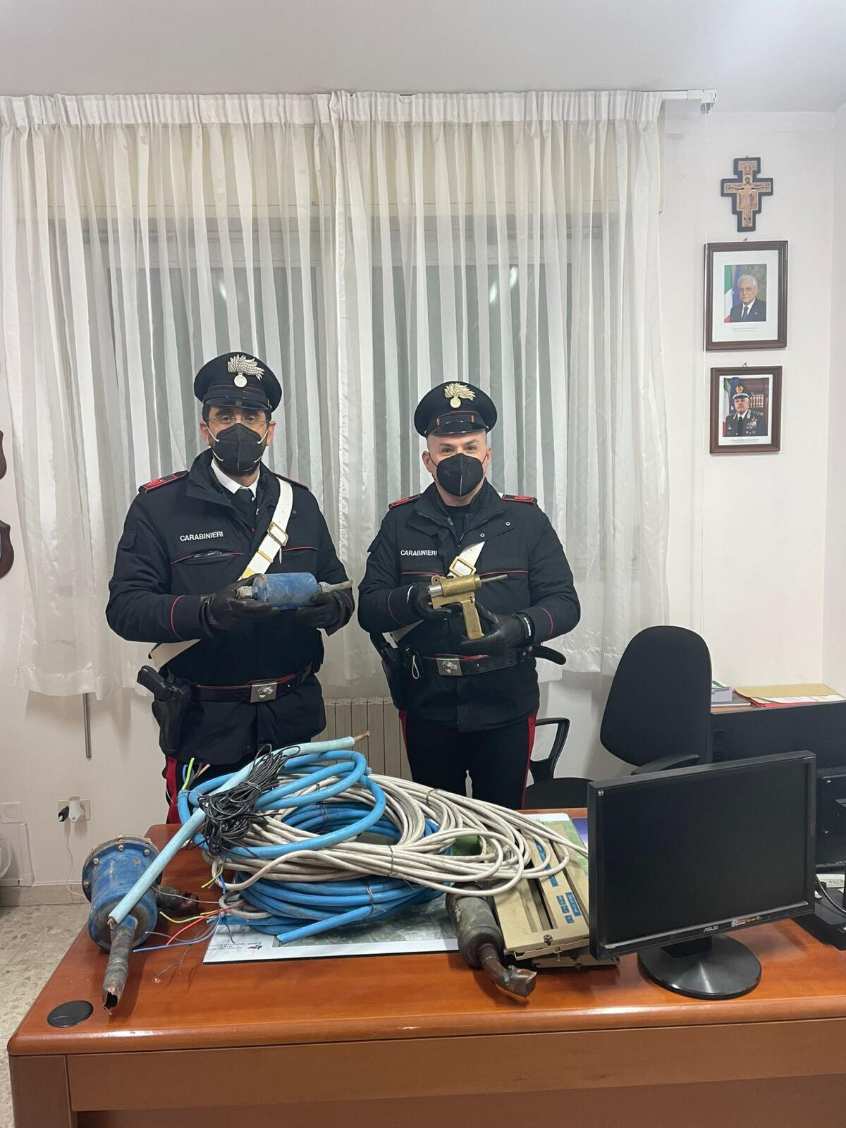 Furto in un macello di Bonea, arrestati due pastori - 