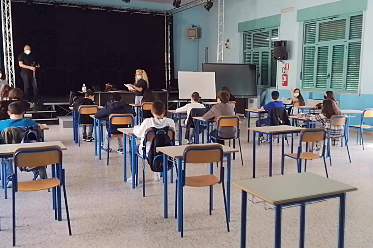 Covid. Scuola, il Governo scarta l'ipotesi De Luca - 