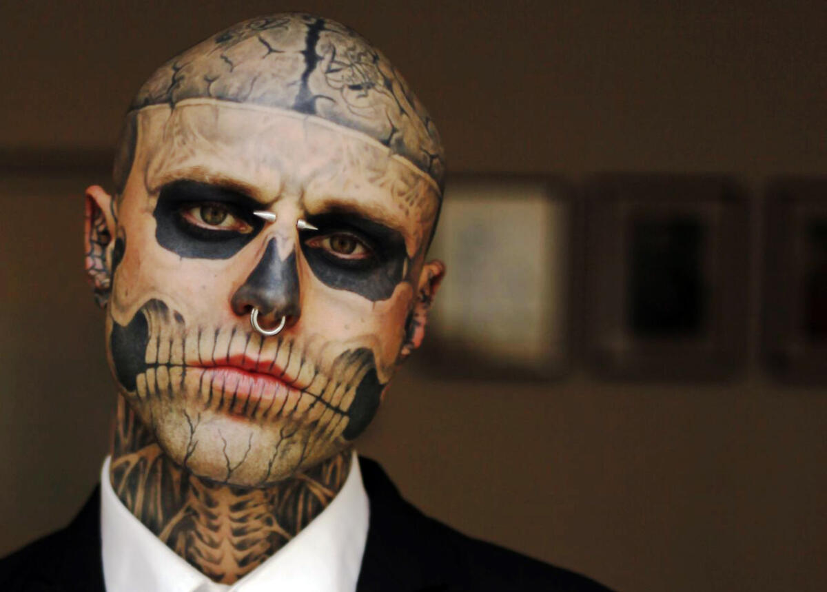 Tatuaggi e Piercing, scelta libertina di tanti giovani. - 