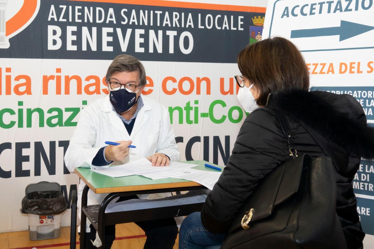 Hub vaccinazioni di Montesarchio, inoculate 936 dosi - 