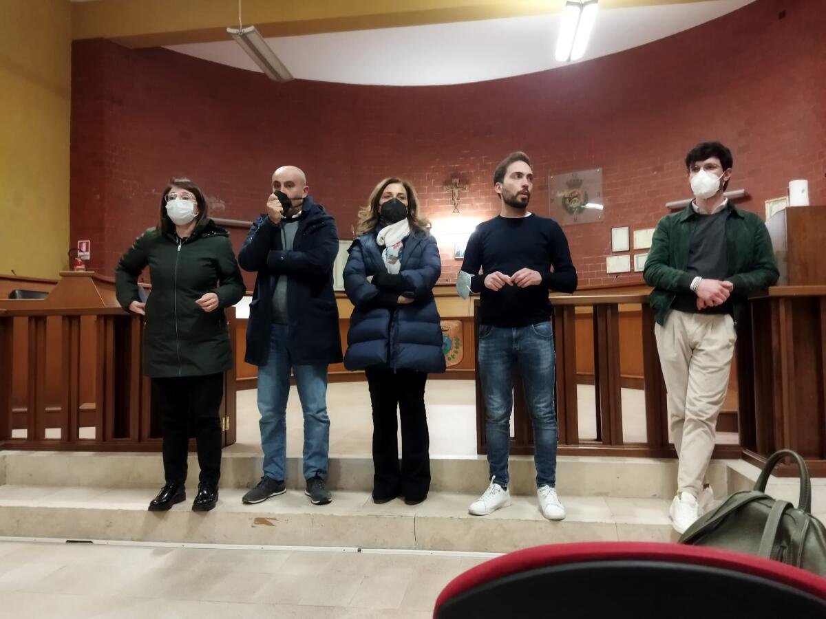 Cervinara. Domenica marcia silenziosa per dire no ad ogni forma di violenza. - 