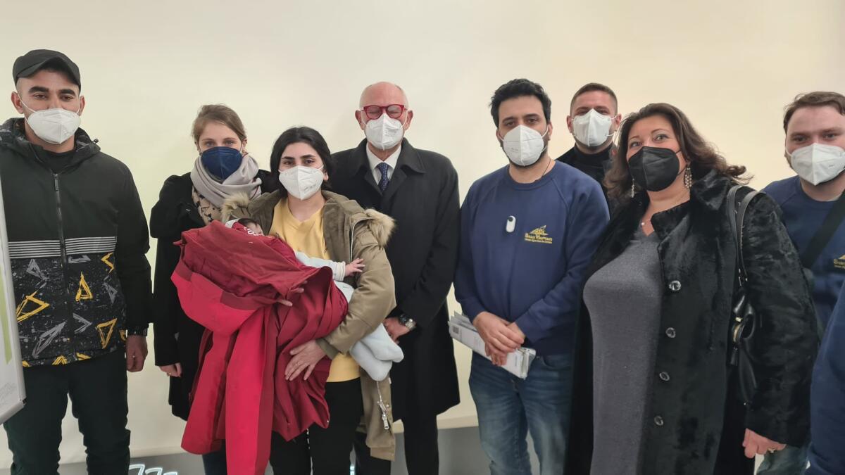 Bimba irachena giunta al Monaldi, oggi la Campania ha dimostrato di essere grande comunità - 