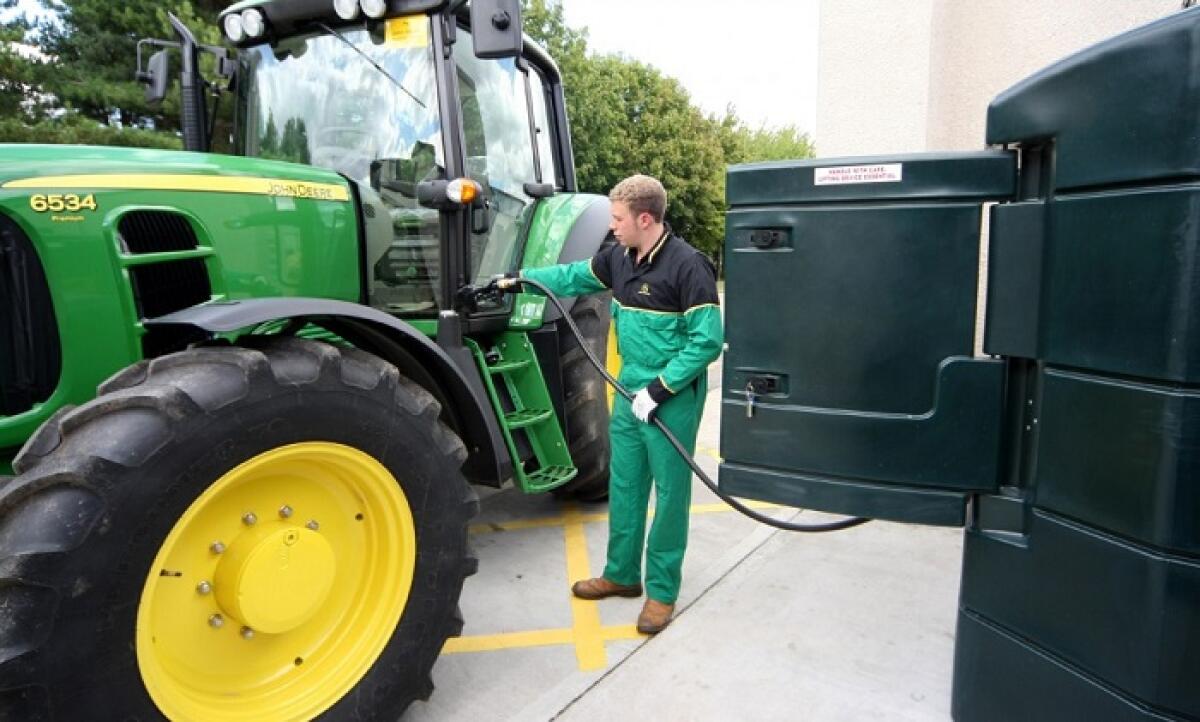 Noi Di Centro: ripristinare gasolio agricolo per aziende di confine - 