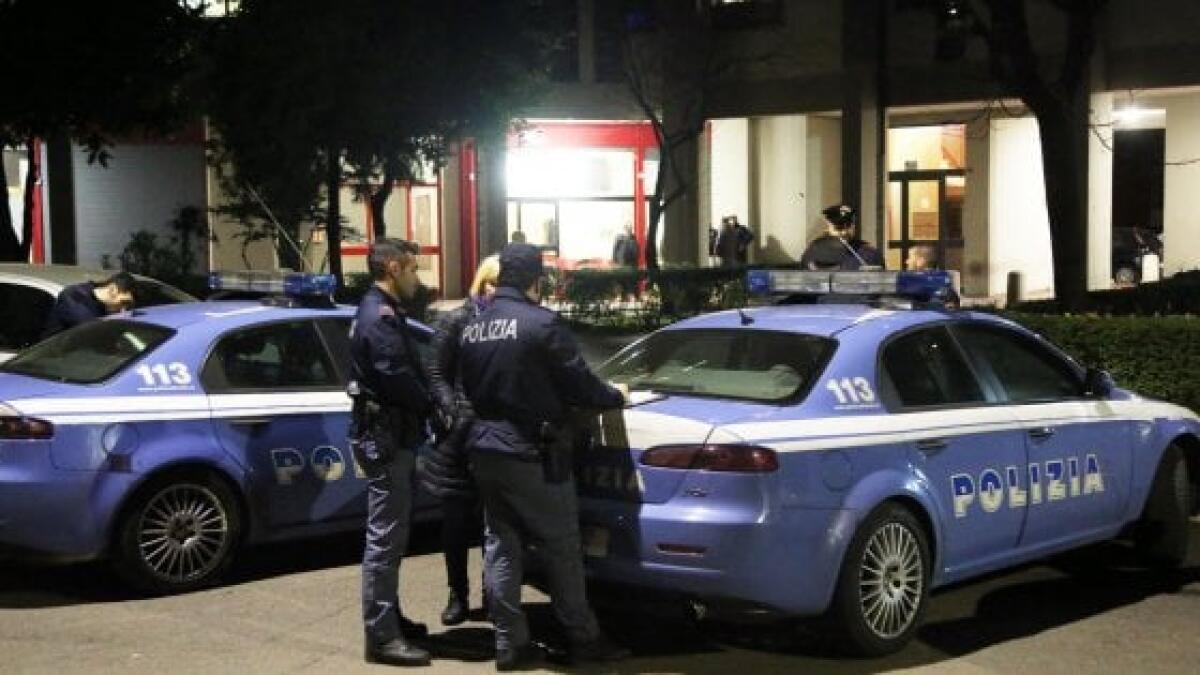 Quattordici minori sono stati denunciati dalla Polizia di Stato per aver aggredito dei coetanei - 