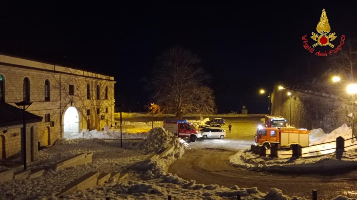 Quattro ragazzi bloccati nella neve nelle vicinanze delll'ex Base Nato, tratti in salvo dai Vigili del fuoco - 