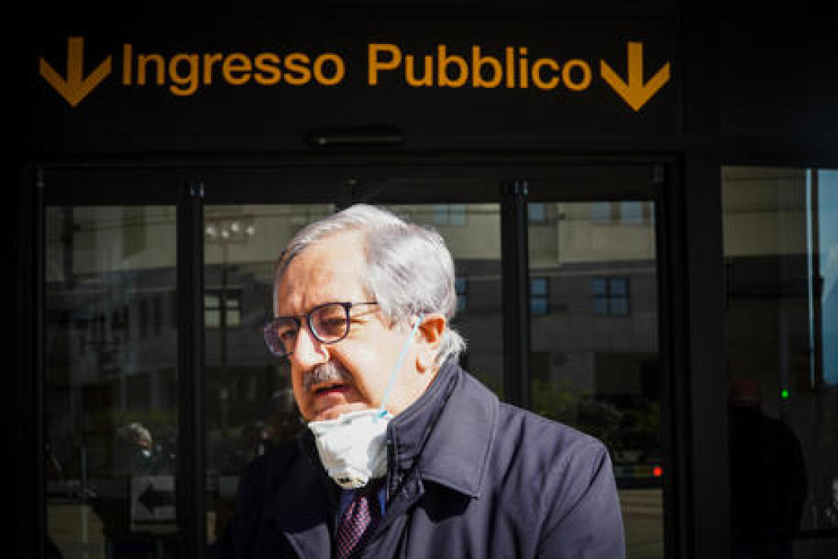 Riello: stop sacramenti ai camorristi. - 