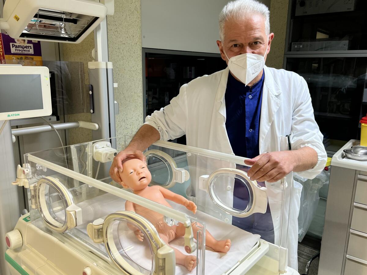 Fatebenefratelli di Benevento si è dotato di  un  apparecchio simulatore “Newborn PEDI S109 ” - 