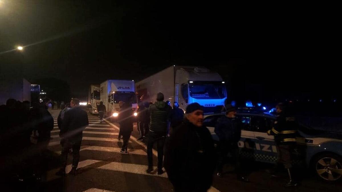 Torna regolare la circolazione su autostrade e strade campane - 