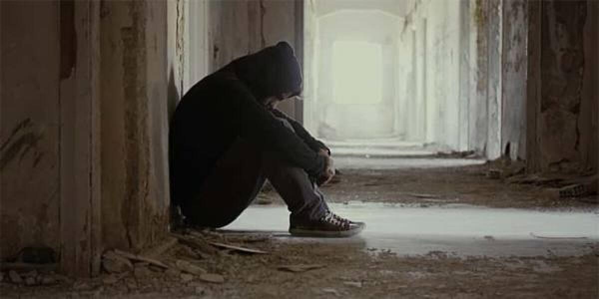 Ci sono esistenze che vengono in maniera colpevole condannate al degrado e all’abbandono. - 