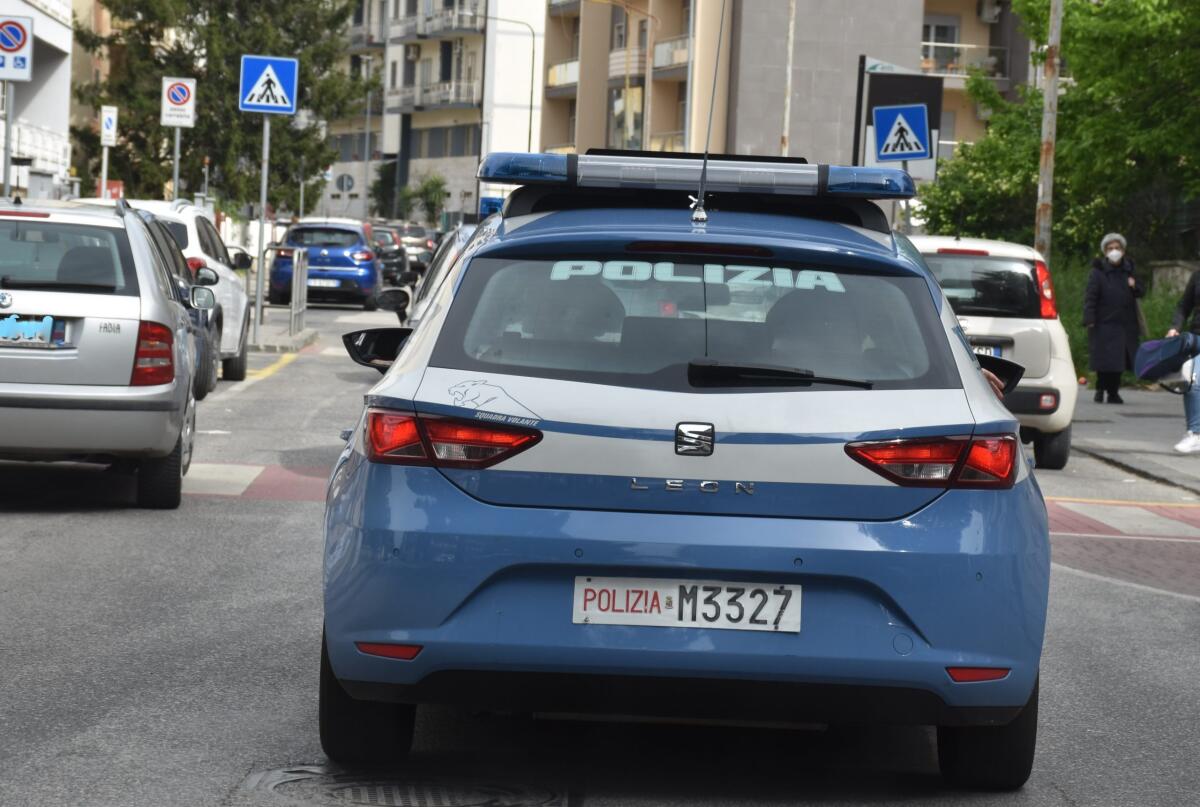 Arrestata una giovane rumena sorpresa a rubare merce dal supermercato Conad - 