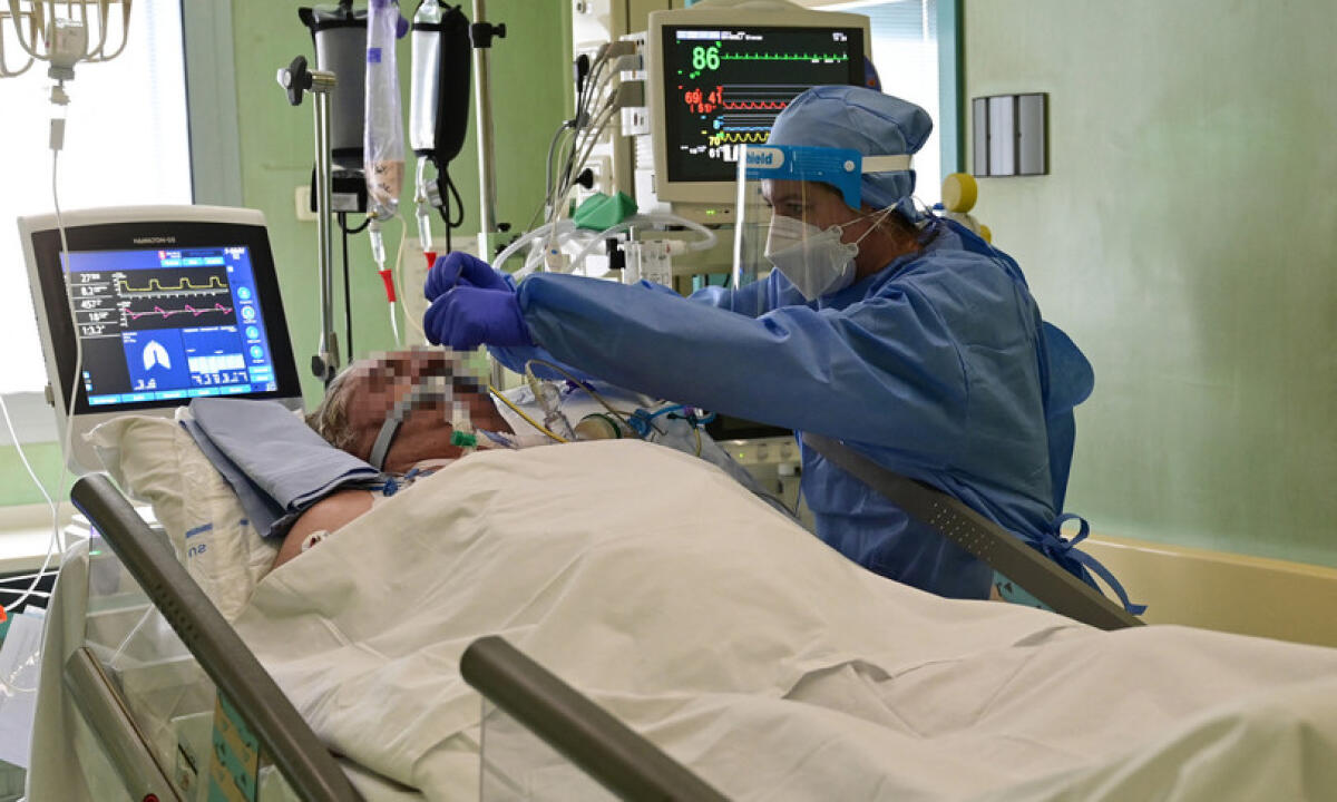 Posti terapia intensiva in Campania, piano da 205 milioni - 