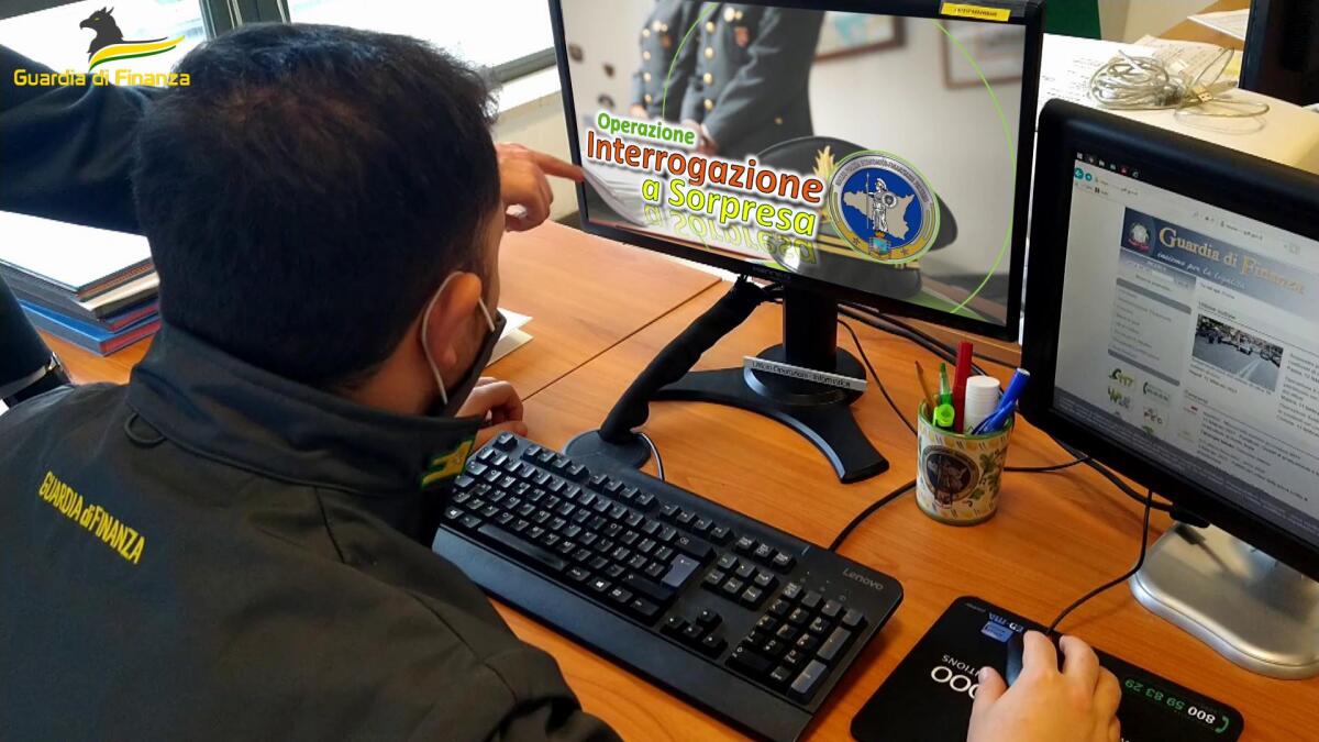 Sequestrate tre società di recupero crediti, 16 persone indagate - 