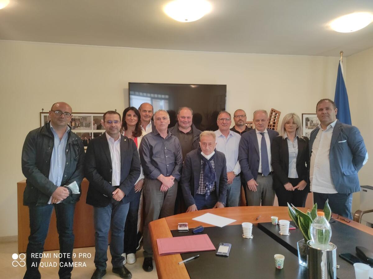 Accordo per il rinnovo del contratto integrativo provinciale di Avellino per i lavoratori delle imprese edili - 