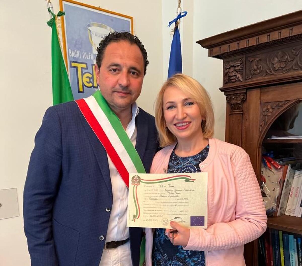 La storia toccante di Lyudmyla Ruban, ucraina, che ha ricevuto la cittadinanza italiana a Telese Terme - 