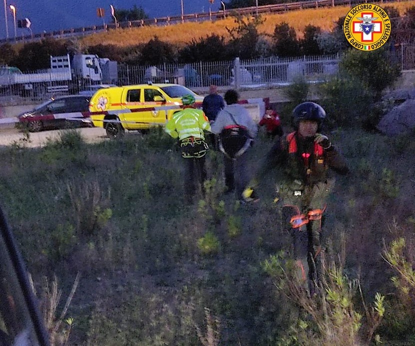 Soccorso un 24enne dal Corpo Nazionale Soccorso Alpino e Speleologico della Campania.