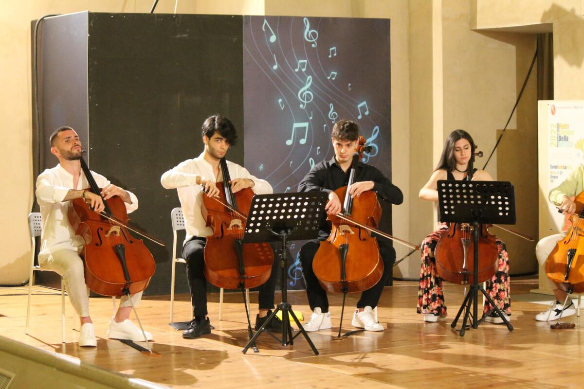 “Violoncelli in festa” al Conservatorio Statale di Musica "Nicola Sala" - 