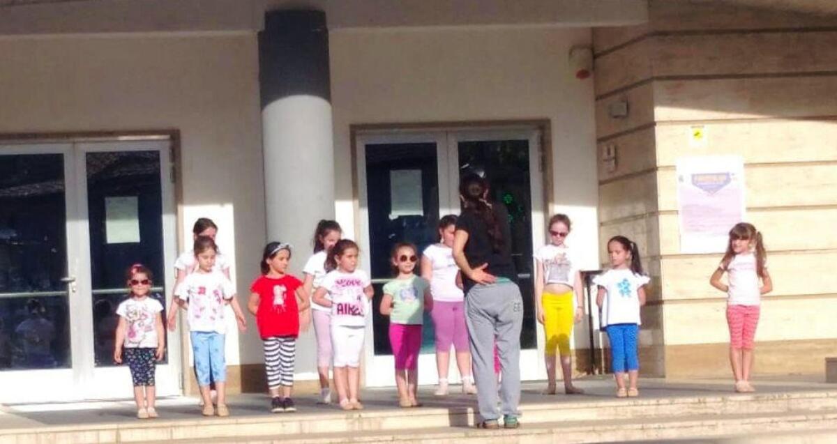 Domenica in piazza don Tommaso Boscaino il saggio della scuola Asd Wellness Center - 