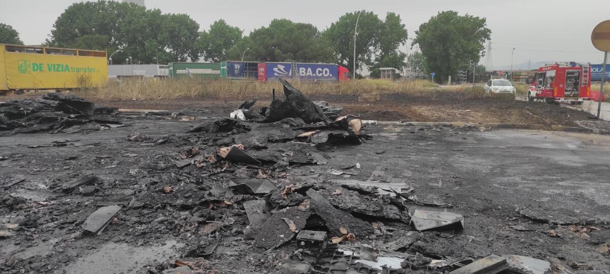 Incendio di Pomigliano, dati Arpac su qualità dell’aria - 