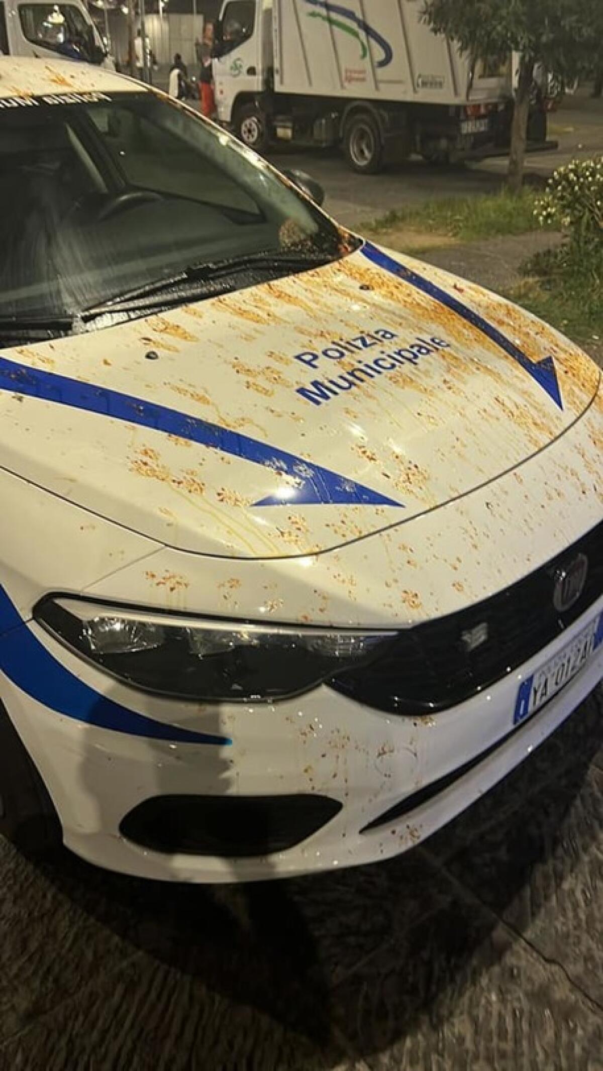 Agenti della Municipale aggrediti dai migranti - 