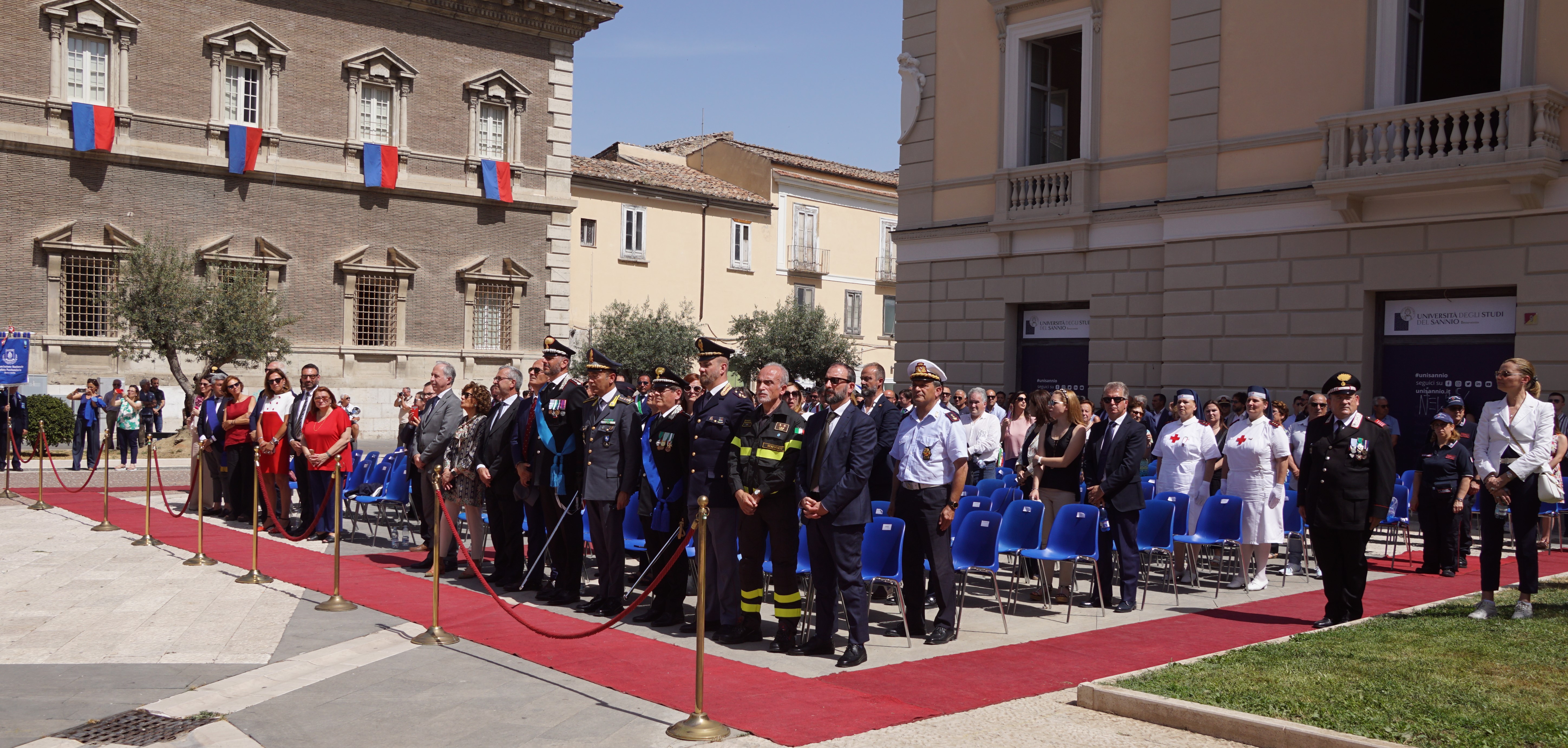 Benevento. L'Arma dei Carabinieri in festa in Piazza Roma