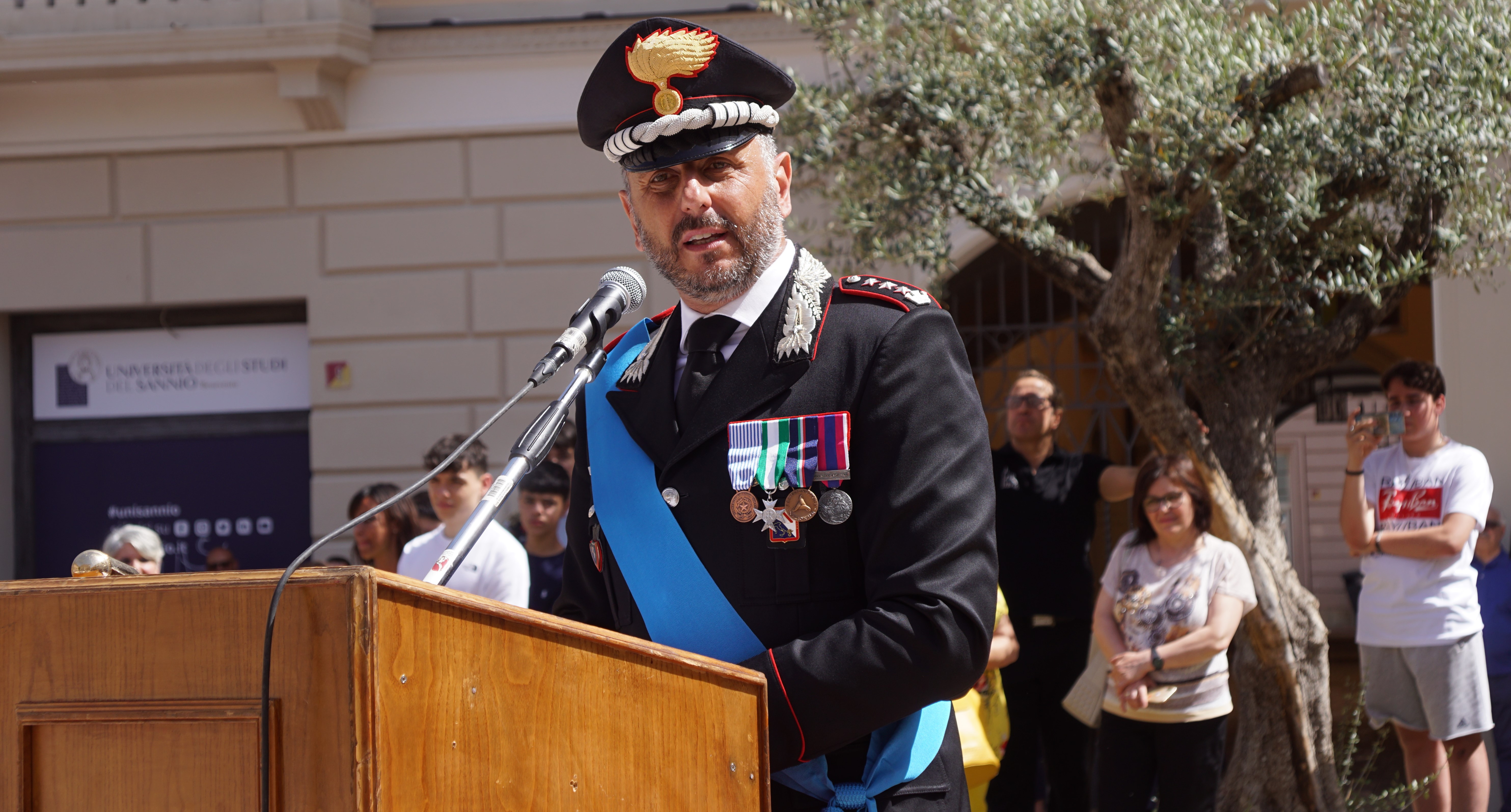 Benevento. L'Arma dei Carabinieri in festa in Piazza Roma