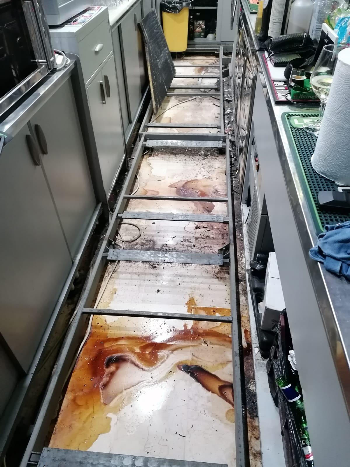 Apposti i sigilli ad un bar per gravi carenze igienico sanitarie - 