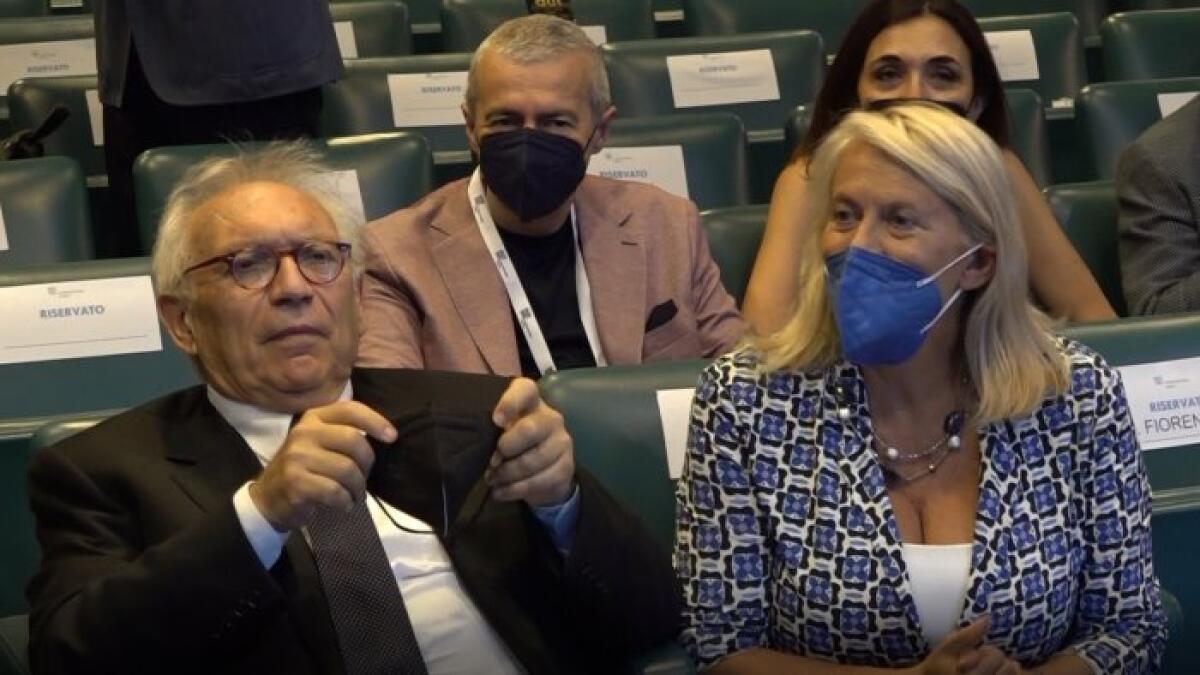 Il Ministro Bianchi ad Avellino: Dad strumento utile ma la scuola è in presenza - 