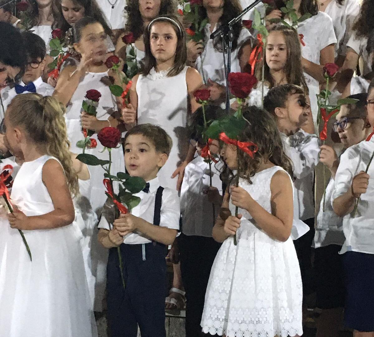 "Mille e una nota" , la carica dei cento: applausi per tutti - 