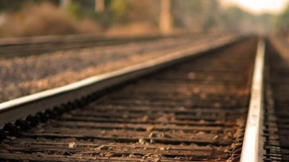 Persona travolta e uccisa dal treno a Salerno - 