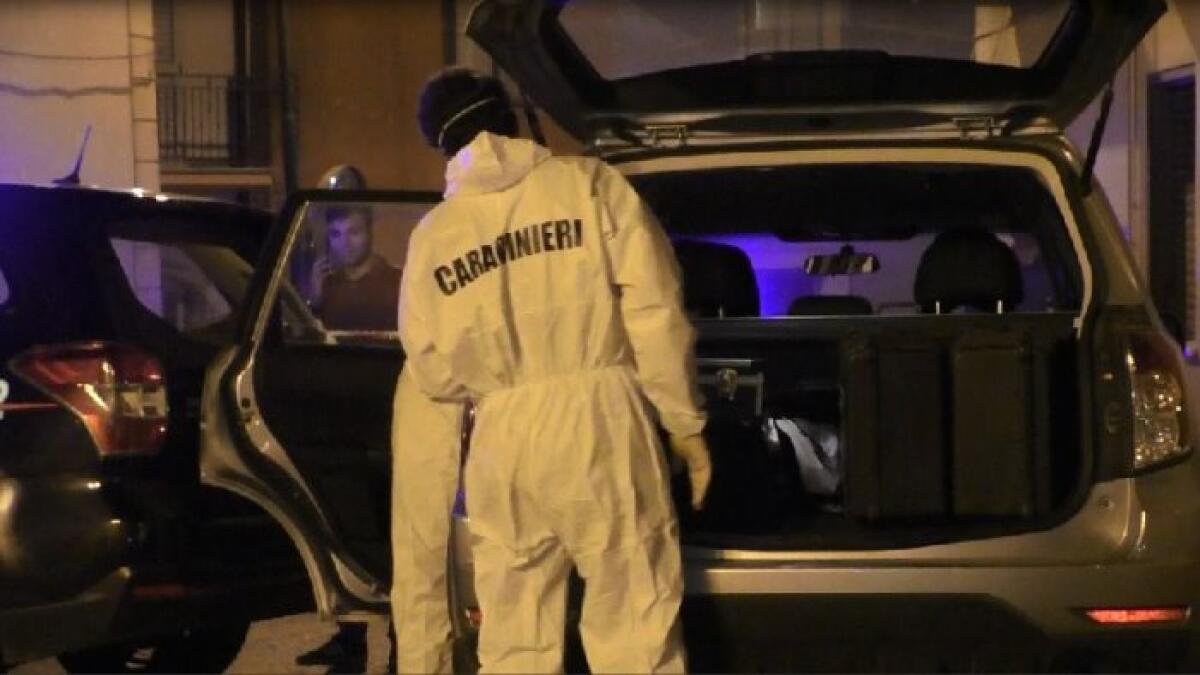 Uccide la figlia malata di Alzheimer e si spara alla testa e muore pure lui - 