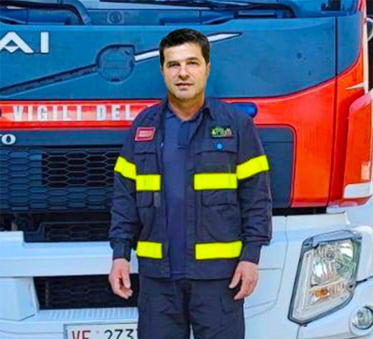 Capo Reparto Arcangelo Picariello  lascia servizio attivo - 