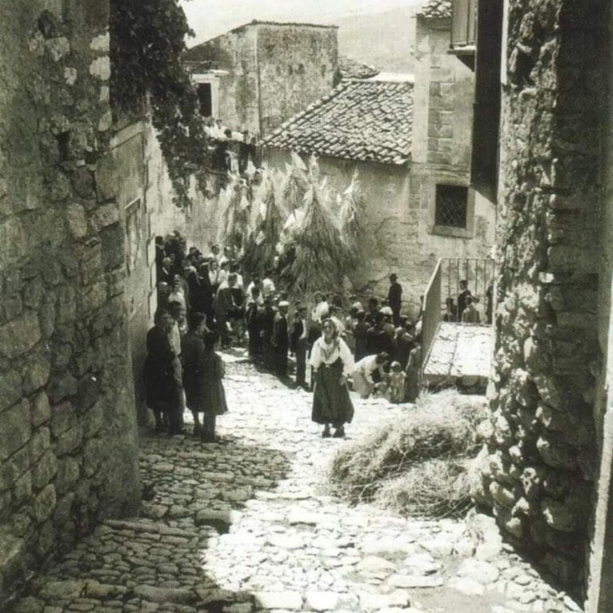 Foglianise. "La Città Sannita dell'Arte del Grano e della Paglia"  - 