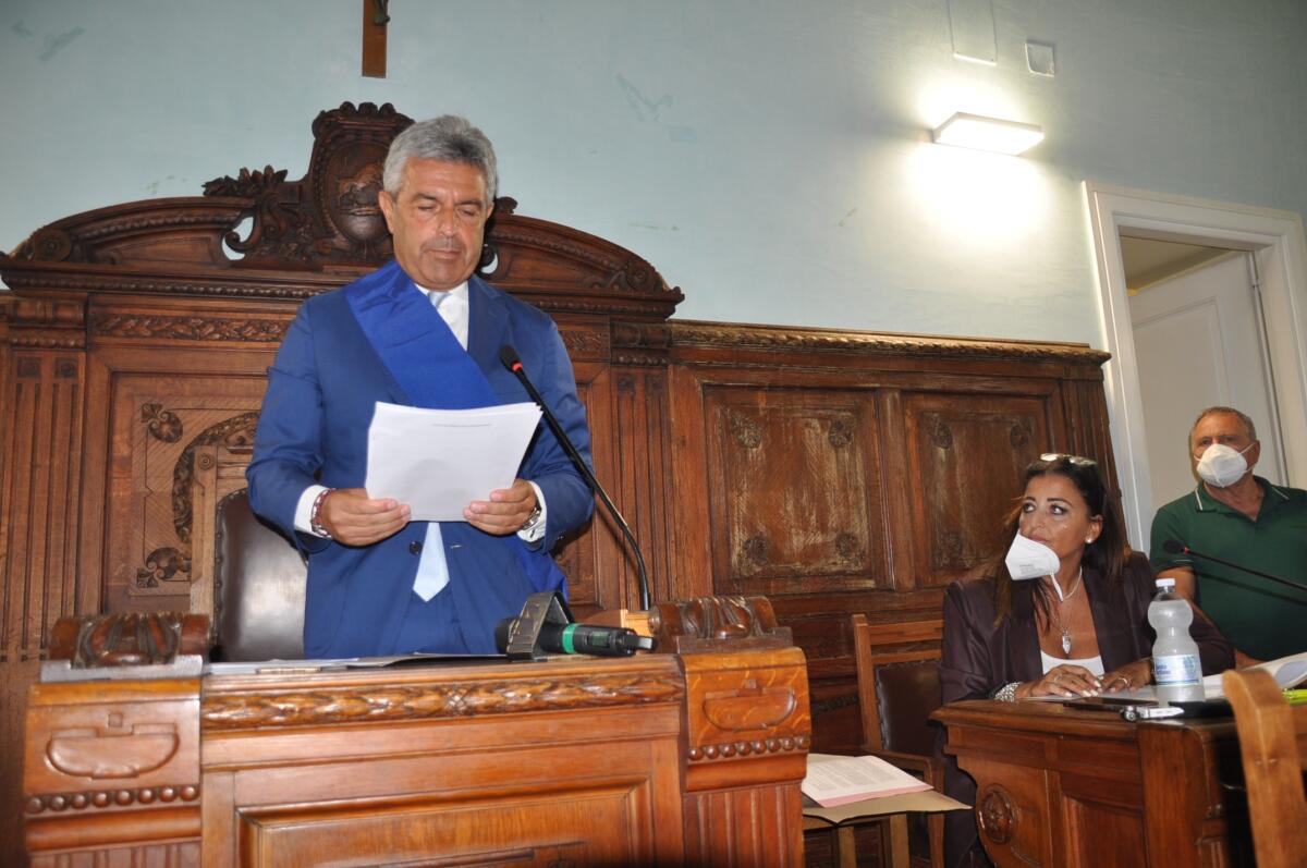 Il Presidente Nino Lombardi giura fedeltà alle Istituzioni - 