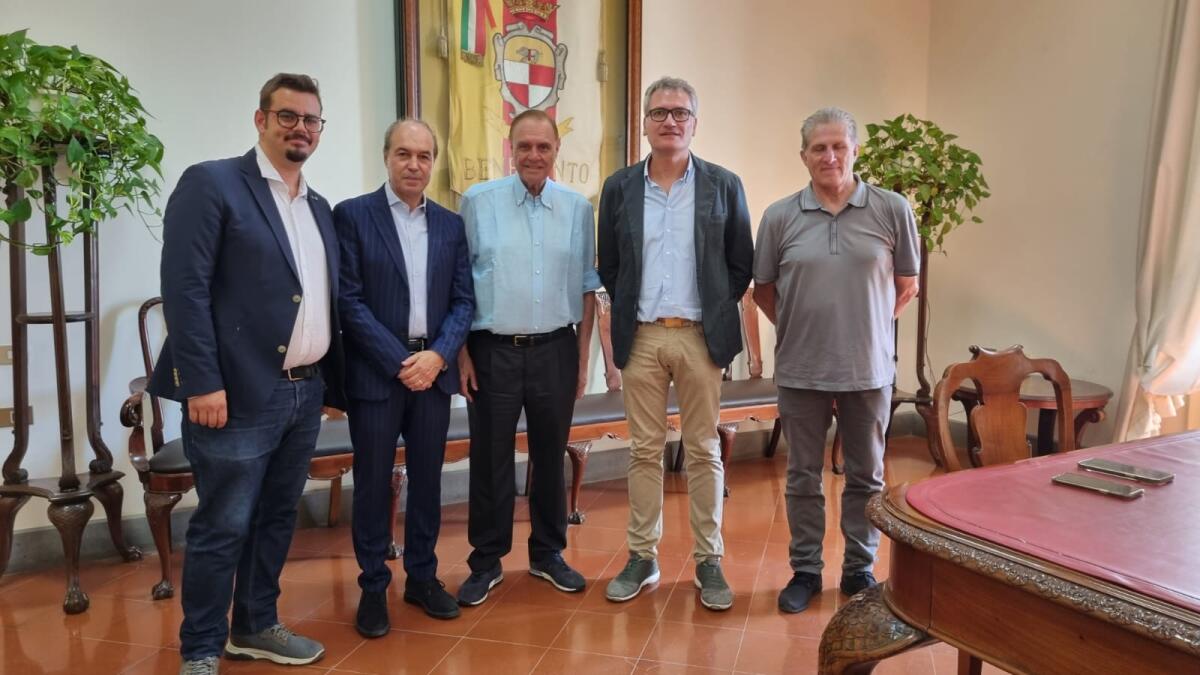 Mastella incontra una rappresentanza della Comunità Montana del Fortore - 