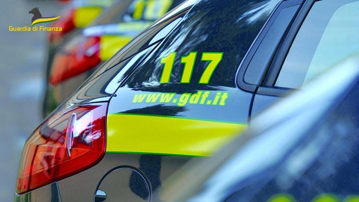1,5 tonnellate di sigarette sottratte al mercato abusivo. - 