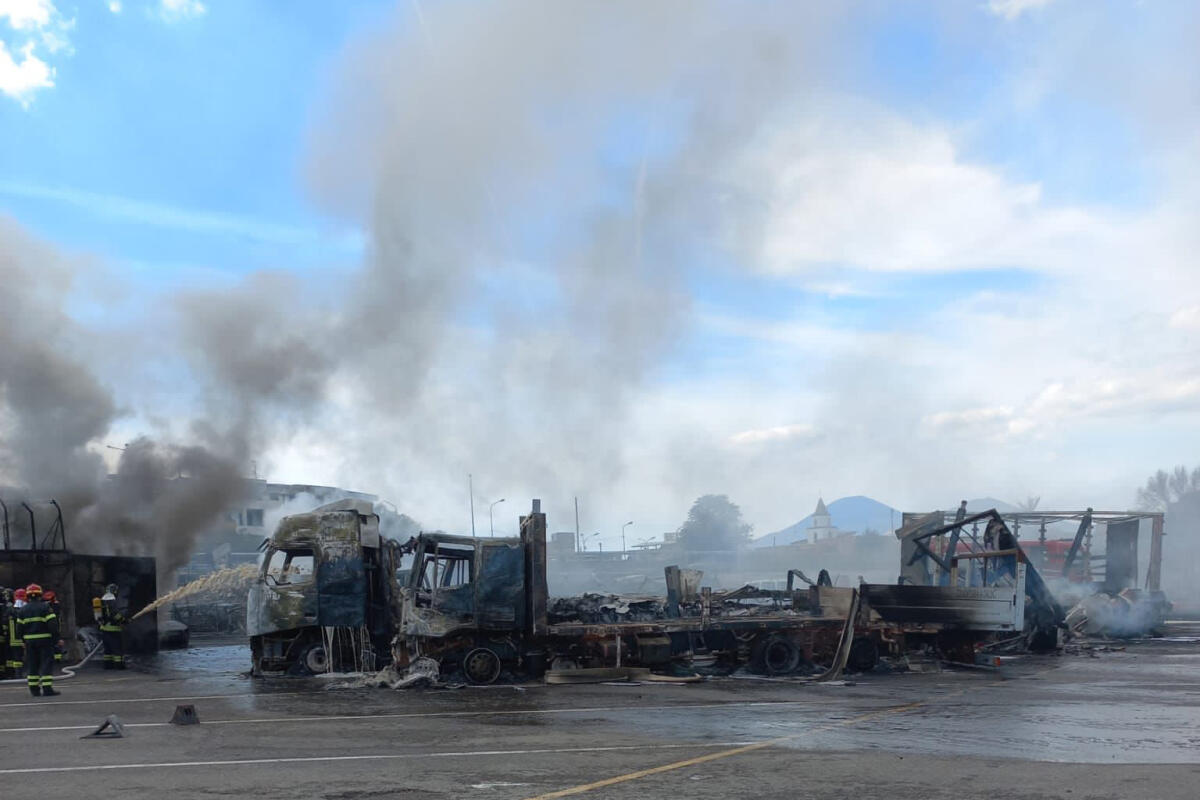 Incendio a San Valentino Torio,  accertamenti Arpac  - 