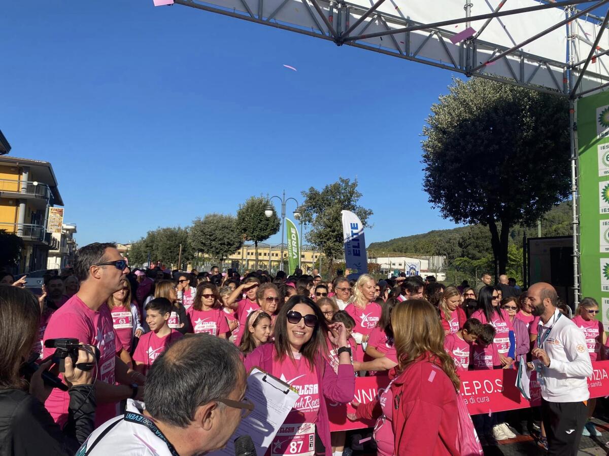 Il trionfo dell’onda rosa della Gepos. - 