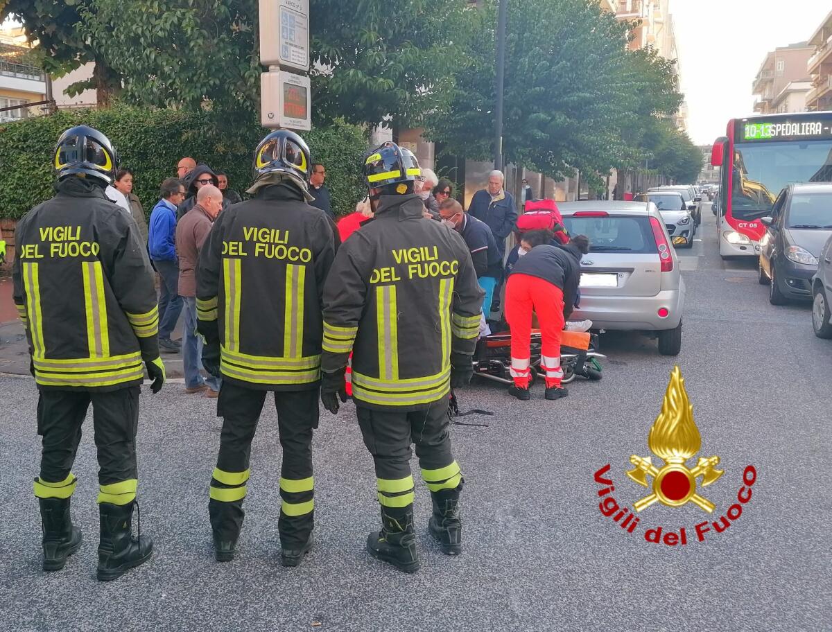 Scontro tra auto e motociclo ferito un giovane centauro - 