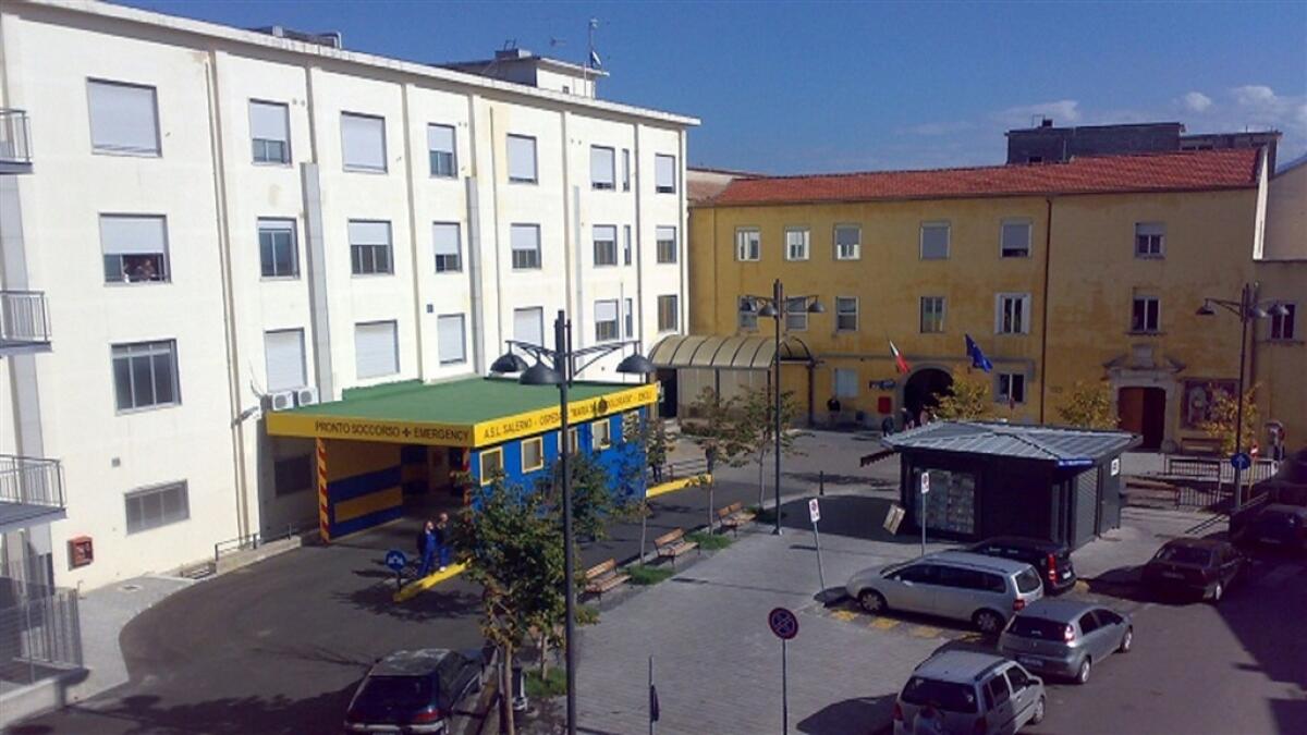 Va a prendere il nonno in ospedale e lo investe: morto un 72enne - 