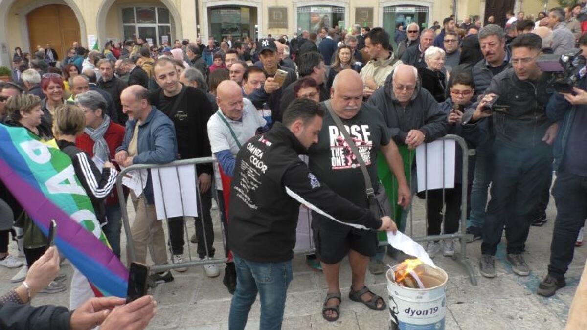 Parte da Ariano irpino la mobilitazione contro il caro bollette - 