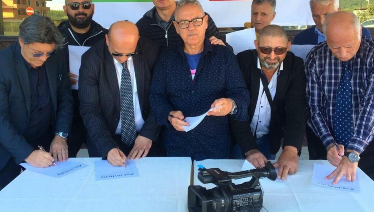 Imprese: “boom” di adesioni a Limatola per sos a governo contro cartelle esattoriali. - 