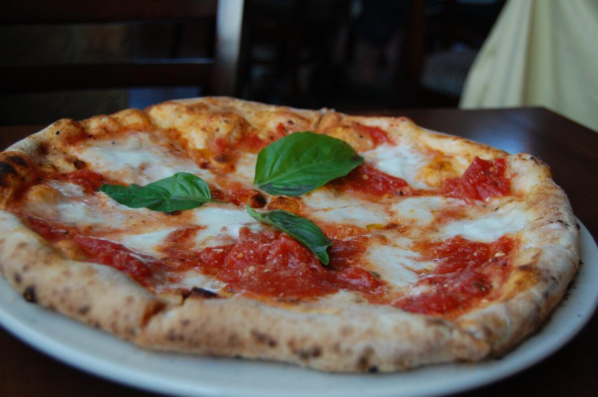 Chiusa dai Nas la pizzeria che inventò la Margherita - 